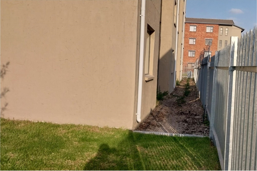 2 Bedroom Property for Sale in Scottsdene Western Cape